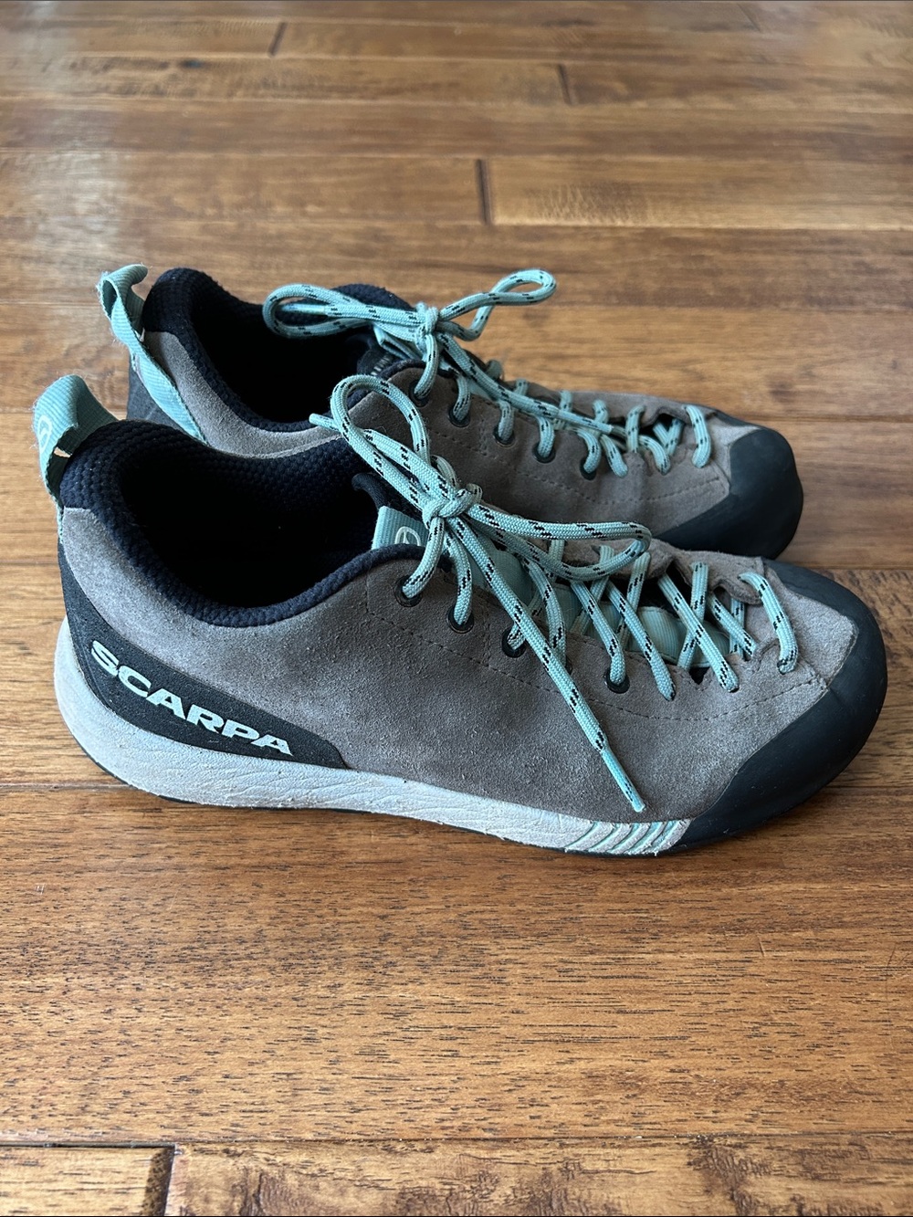 Scarpa Gecko Approach Shoes Mid Gray Aqua Hiking Size 38.5 US Womens 7 1/3